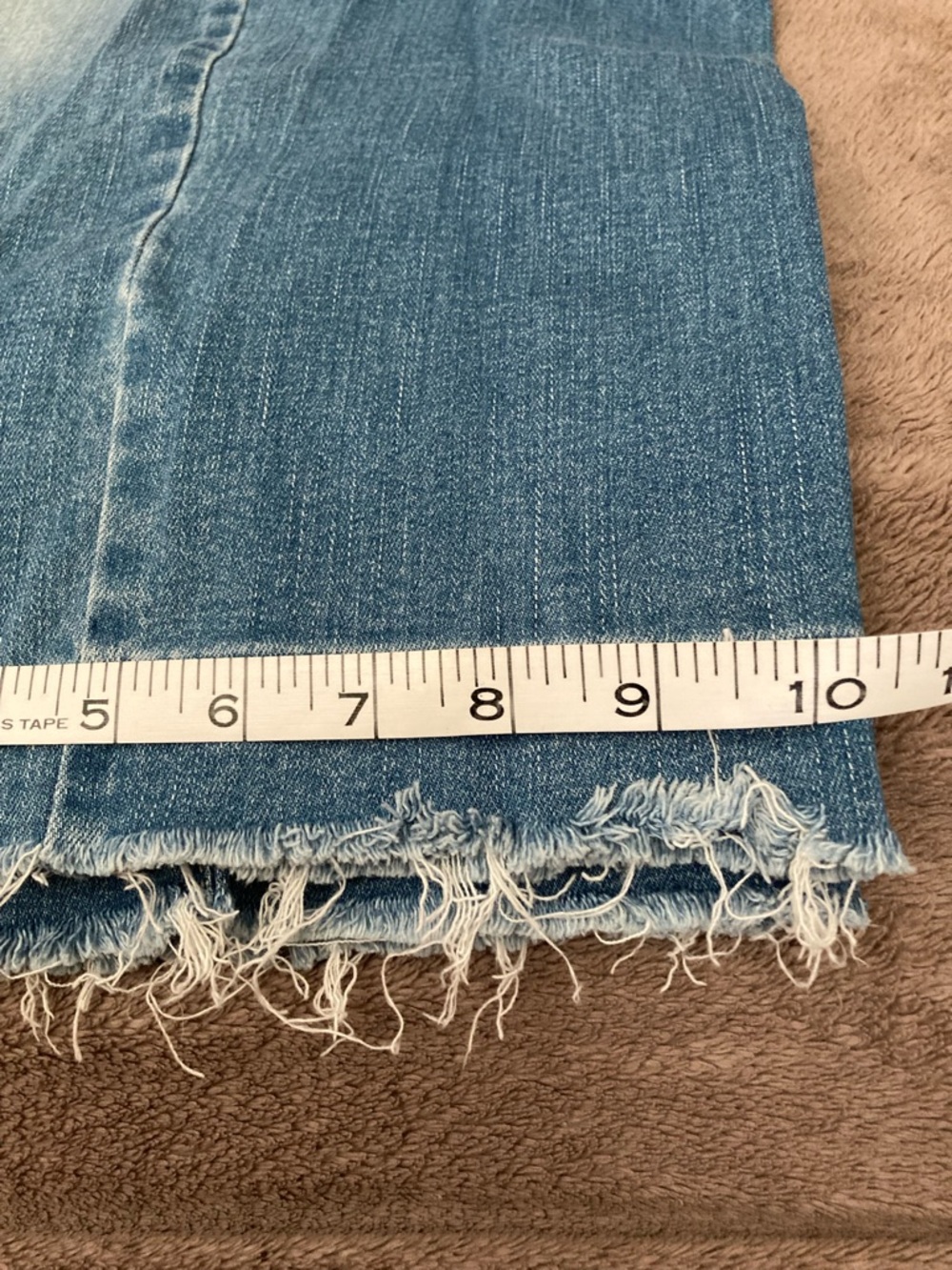 Mossimo Supply Co. Relaxed Light Blue Fade Wide leg crop Jeans size 12 - Picture 6 of 9